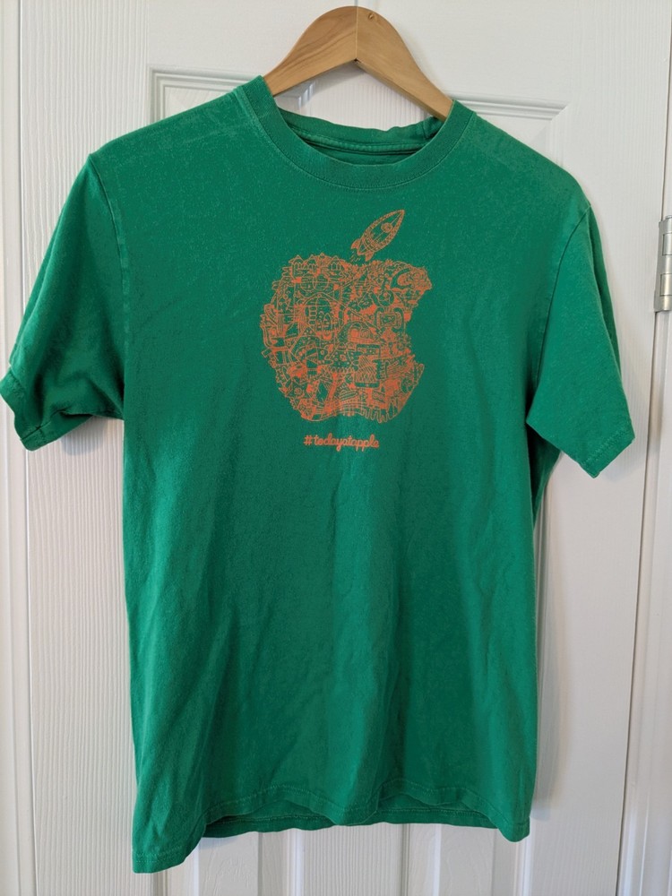 Apple Shirt Mens Medium Green Today at Apple Graphic Tee Event Promo