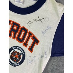 Vintage Detroit Tigers Trench MLB Tee Autographed 80s Size S 34-36 SIGNED RARE
