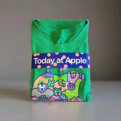 Apple Summer Camp T-shirt Large Green by Tony Shiau
