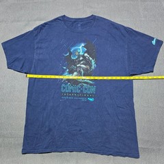 Batman SDCC 2014 Graphitti Designs Shirt 2XL Blue 75th Anniversary Exclusive