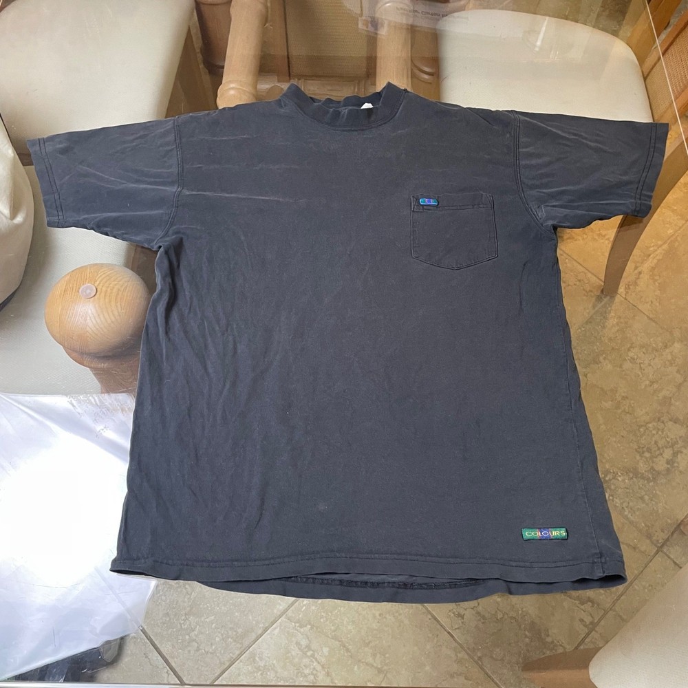 Vintage Alexander Julian Colours T-Shirt Modern Classics Pocket Tee