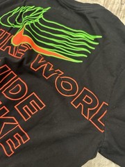 Nike Worldwide Tour Graphic T-shirt Men’s Size Large Black Short Sleeve (S-2)