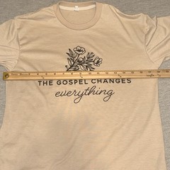 The Gospel Changes Everything Christian Graphic T-Shirt Floral Tan Beige Tee Sm