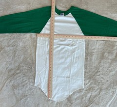 Vintage 90’s Russel Athletic Blank White & Green Raglan Single Stitch Shirt S