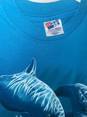 Single Stitch 90’s Blue Dolphin Sea Turtle Nature Gallery Graphic T-Shirt
