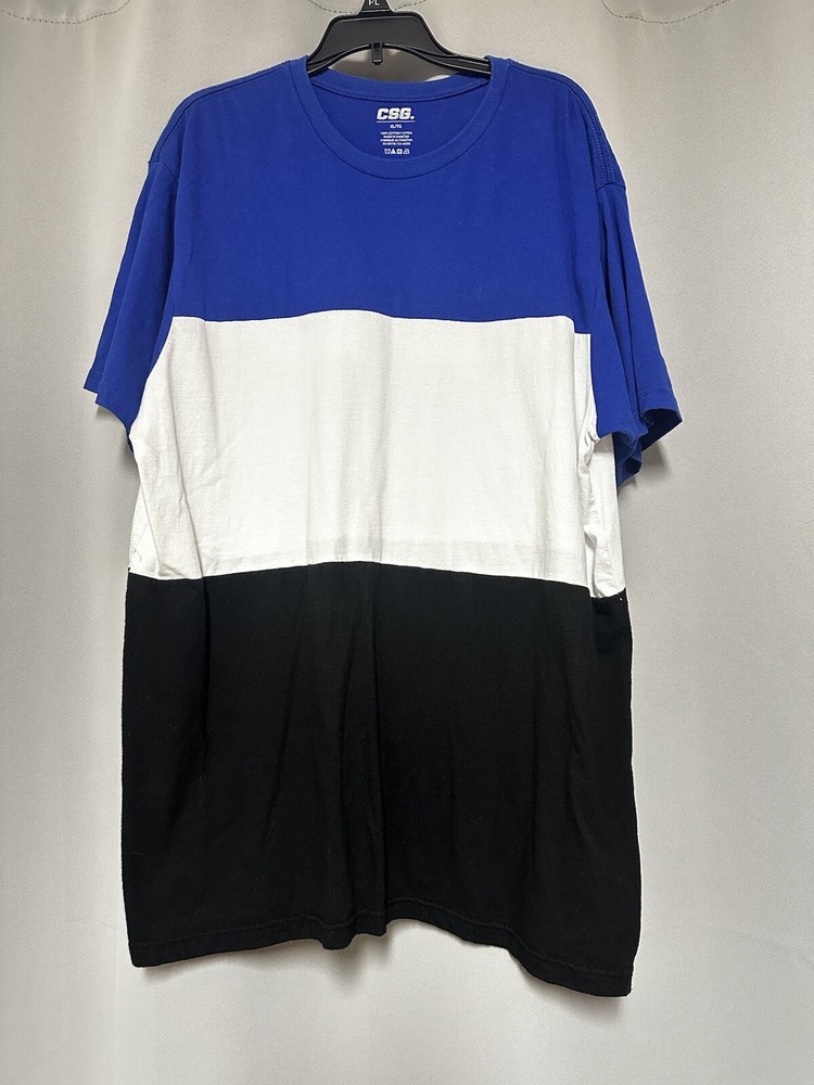 Champs Sports CSG Blue/White/Black T-Shirt Size XL Used