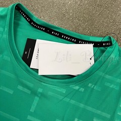NWT Nike DV8104-372 Men Dri-FIT UV Running Division Miler Tee Shirt Green Size L