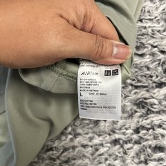 Uniqlo AIRism Shirt Adult Large Green Short Sleeve Athleisure Medium Wash Casual