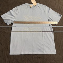 SEASALT SIZE L Mens School Of Fish T-Shirt Light Blue.