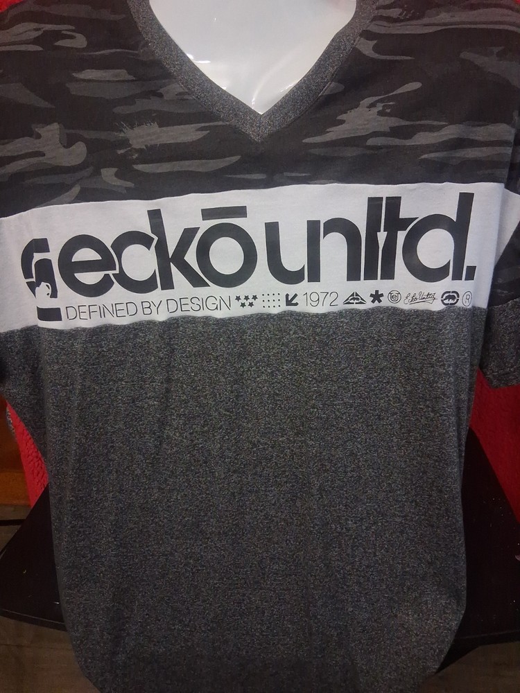 Echo Black and Grey Camo V-neck Short Sleeve Men’s T Shirt Top