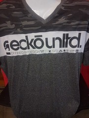 Echo Black and Grey Camo V-neck Short Sleeve Men’s T Shirt Top
