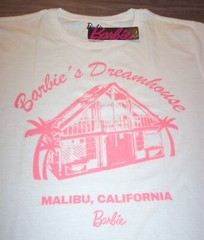 Vintage Style BARBIE MALIBU BARBIE’S DREAMHOUSE Mattel T-Shirt MENS XL NEW