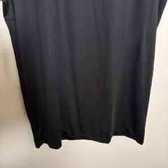 Uniqlo T-Shirt Men’s Medium Crew Neck Airism Lightweight Short Sleeve Solid