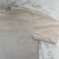 UNIQLO AIRism T-Shirt Mens Medium Beige Oversized 341-475355 Lemaire Capsule