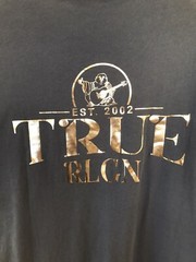New True Religion Jeans T-Shirt Blue Foil Mens Short Sleeve Size Medium NWT $59