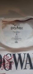 Harry Potter Hogwarts Alumni T Shirt Size Medium Pre Owned. Universal Studios.