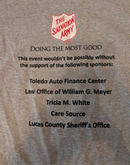 Jerzees Dri-Power Gray Red Kettle Kickoff Salvation Army T-shirt Large (Fits M)