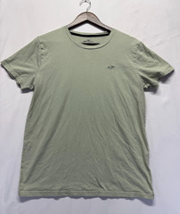 Hollister Must Have Collection T Shirt Mens Medium Light Green Cotton Crew Neck
