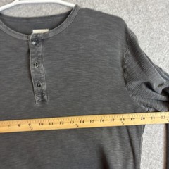 Flint And Tinder Henley Shirt Mens Medium Gray Long Sleeve Cotton Knit USA Made