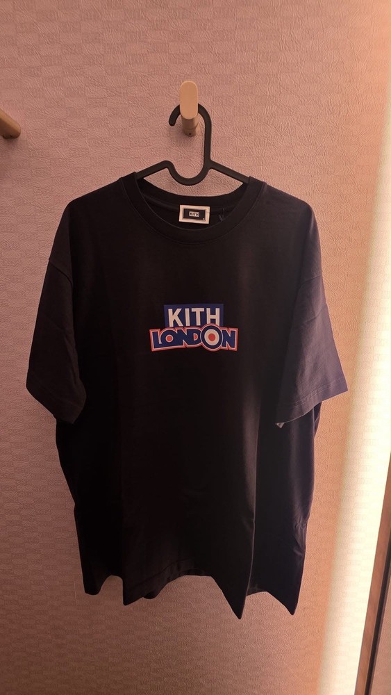Kith London Classic Logo Tee BLACK VERSION – LIMITED EDITION – Medium