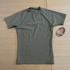 Dri-Duke Men’s Size M Moisture Control Compression USGI Military Tan T-Shirt