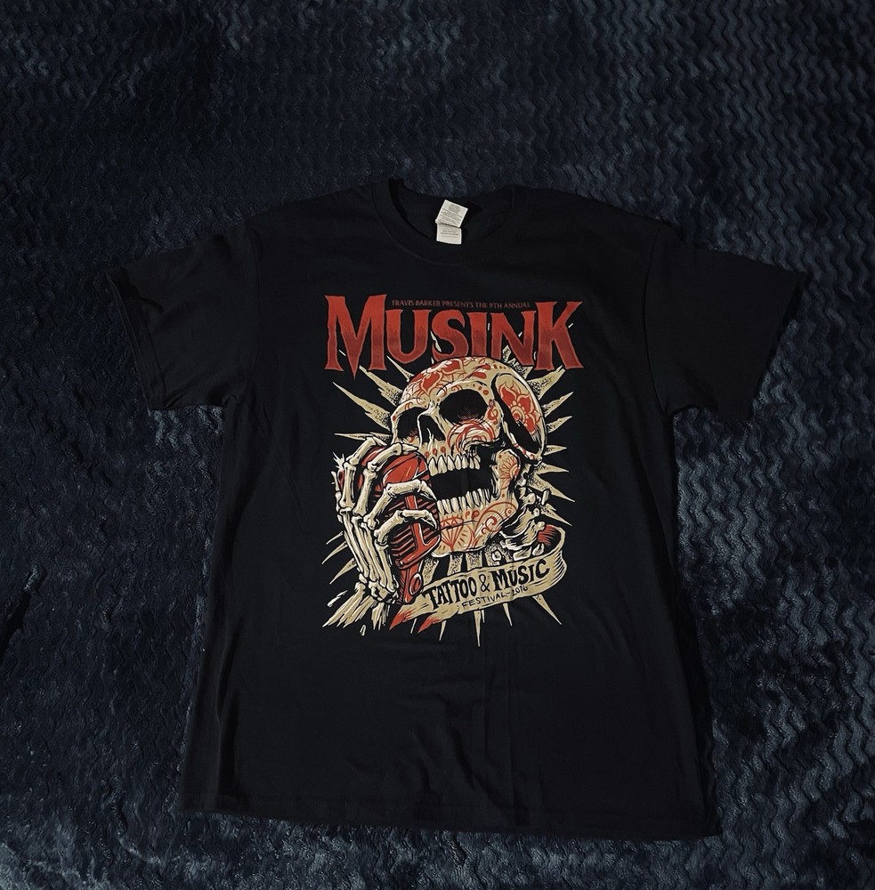 Musink Tattoo & Music Festival T Shirt Snoop Deftones Barker M NWOT