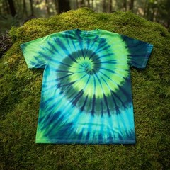 Spring Meadow Green Spiral Tie Dye T‑Shirt Handmade Unisex S‑3XL Gildan 2000