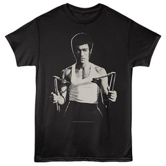 Bruce Lee Martial Arts Legend Holding 2 Sets Nunchucks Men’s T Shirt