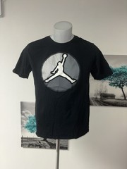 Nike Jordan AJ 8 Jumpman logo t-shirt Youth L Could Fit Men’s M Measureme Pics