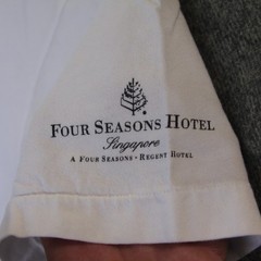 Four Seasons Hotel Singapore T Shirt Est~M VTG SINGLE STITCH Architecture Tee