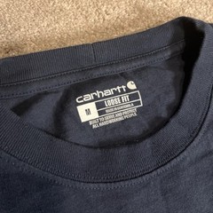 Vintage-Inspired Carhartt Long Sleeve Tee 🔥 Size: L (Fits true to size)