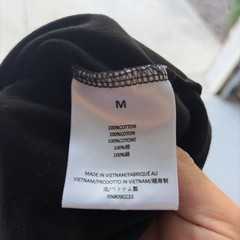 Fear of God Essentials Jet Black Oversized Logo T – Shirt – size medium