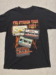 The Stadium Tour 2022 Shirt Men’s Large Motley Crue Def Leppard Poison Joan Jett