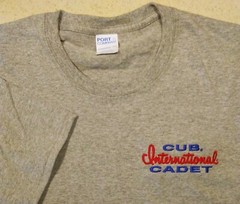 IH Cub Cadet Original,Hood Logo,70/100,149,1650 or 982 100% Cotton T-shirt