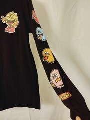 Pac-Man Black Long Sleeve Adult T Shirt Size Small Men’s Women’s? C-Life Group