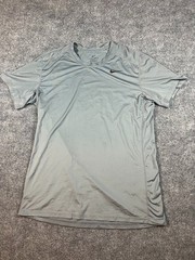 Nike Dri-Fit Short Sleeve Shirt Men’s L Gray