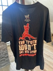 WWE VINTAGE 2002 KURT ANGLE SUBMIT T-SHIRT MENS L