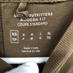 Urban Outfitters Modern Fit T Shirt Mens XS Exposed Seam Brown Short Sleeve