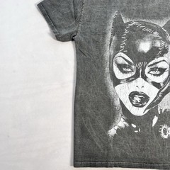 Goat Crew DC Comics Catwoman Graphic T-Shirt Men’s Small Grey Mineral Wash Look