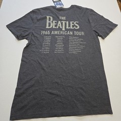 THE BEATLES Rubber Soul “1965 American Tour” Concert T-Shirt – Size S – NEW!