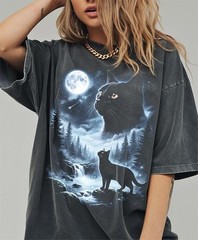 Black Cat Howling at the Moon Shirt Funny Halloween Cat Lover Gift