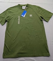 New Men’s Adidas Trefoil Essentials Tee Shirt Size Small Mens Tech Olive TShirt