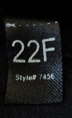 Kuhl T Shirt Men’s L Large Wildfibre Distressed Logo Split Hem Preppy Gorpcore