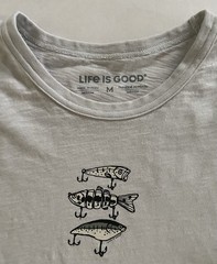 Life is Good Fishing Hooks Lures Tackle Grey T Shirt Sz M