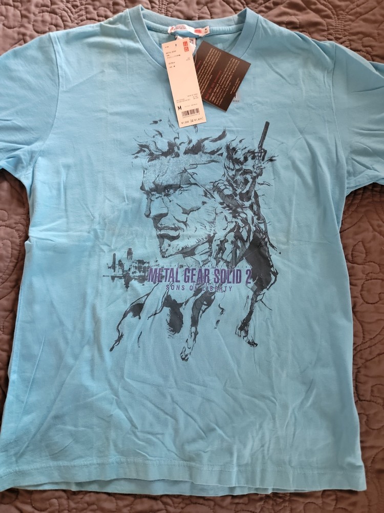 Uniqlo Metal Gear Solid Sons Of Liberty METAL GEAR 25th Anniversary sz M T-Shirt