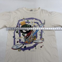 Vintage Marvin The Martian Guitar Warner Bros T-Shirt Size Large 1996