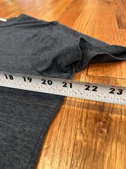 Buck Mason Slub Curved Hem Tee T Shirt Men M Gray Poly Cotton Rayon