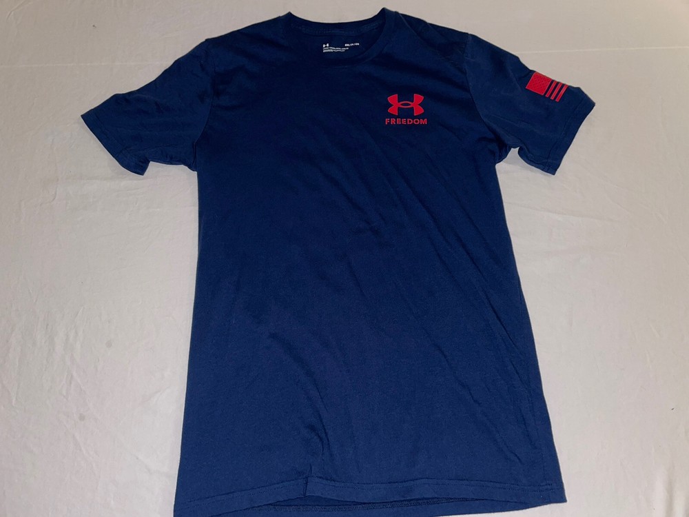 Under Armour Men’s Small UA Blue New Freedom Flag T-Shirt NWOT!
