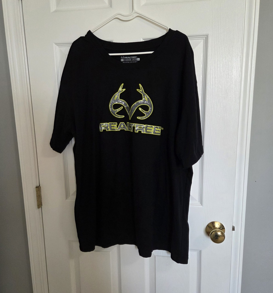 Realtree Men’s 2XL Black Graphic Logo Crew Neck Short Sleeve T-Shirt Relaxed