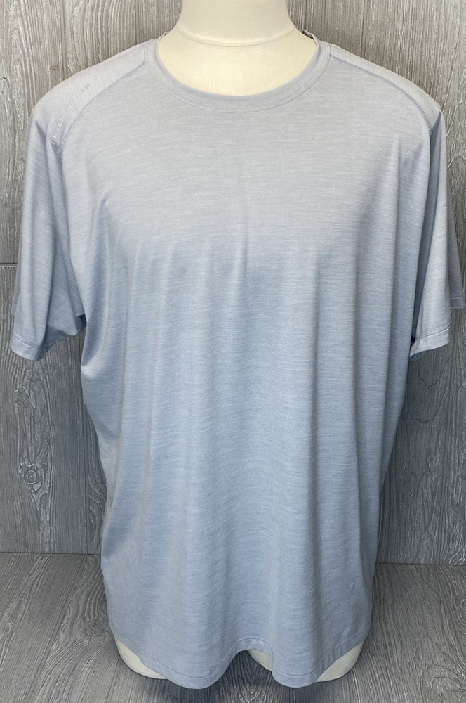 Peter Millar Aurora Performance T-Shirt Men’s XXL Gray S/S Leisure UPF 50+ 2XL